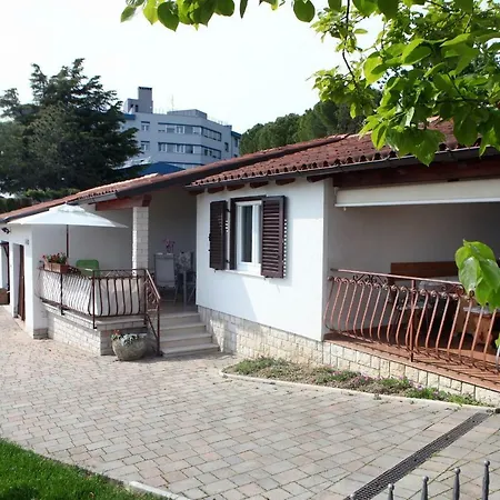 Sea View Apartments Portoroz Zm Exterior photo